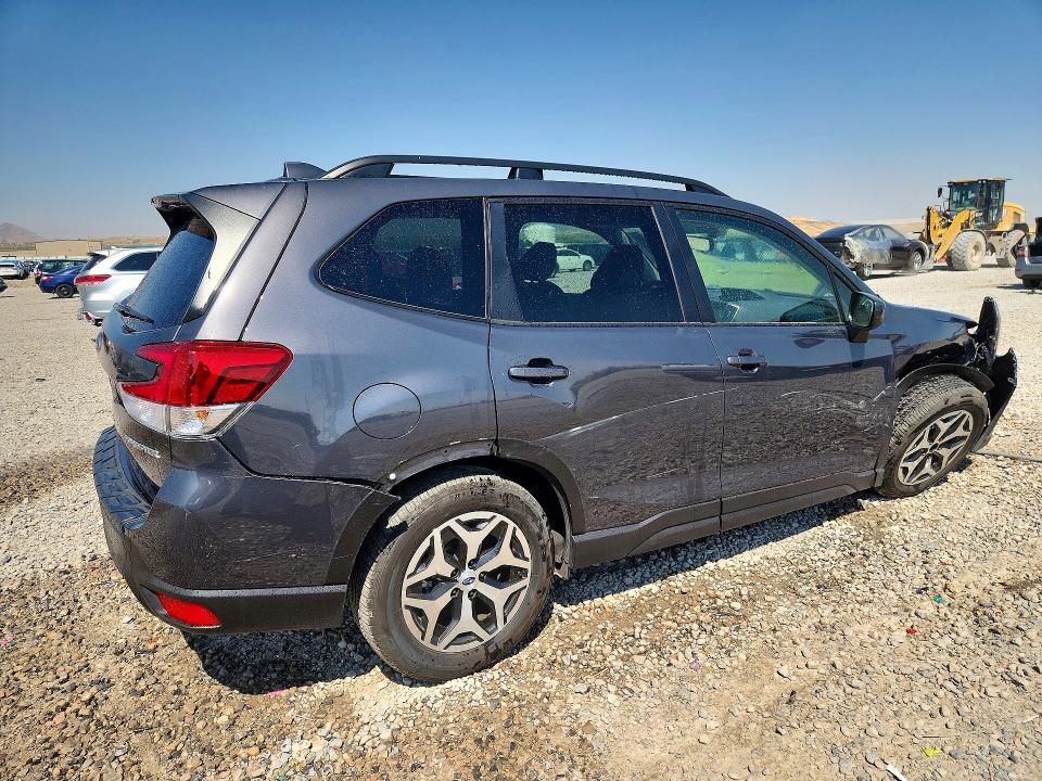 2020 Subaru Forester მანქანა იყიდება აუქციონზე, vin: JF2SKAJC5LH599096, აუქციონის ნომერი: 63339496