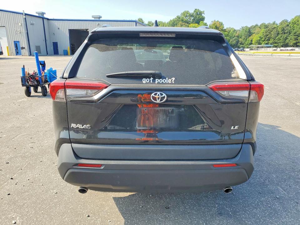 2021 Toyota Rav4 მანქანა იყიდება აუქციონზე, vin: 2T3K1RFV6MC127920, აუქციონის ნომერი: 65702736