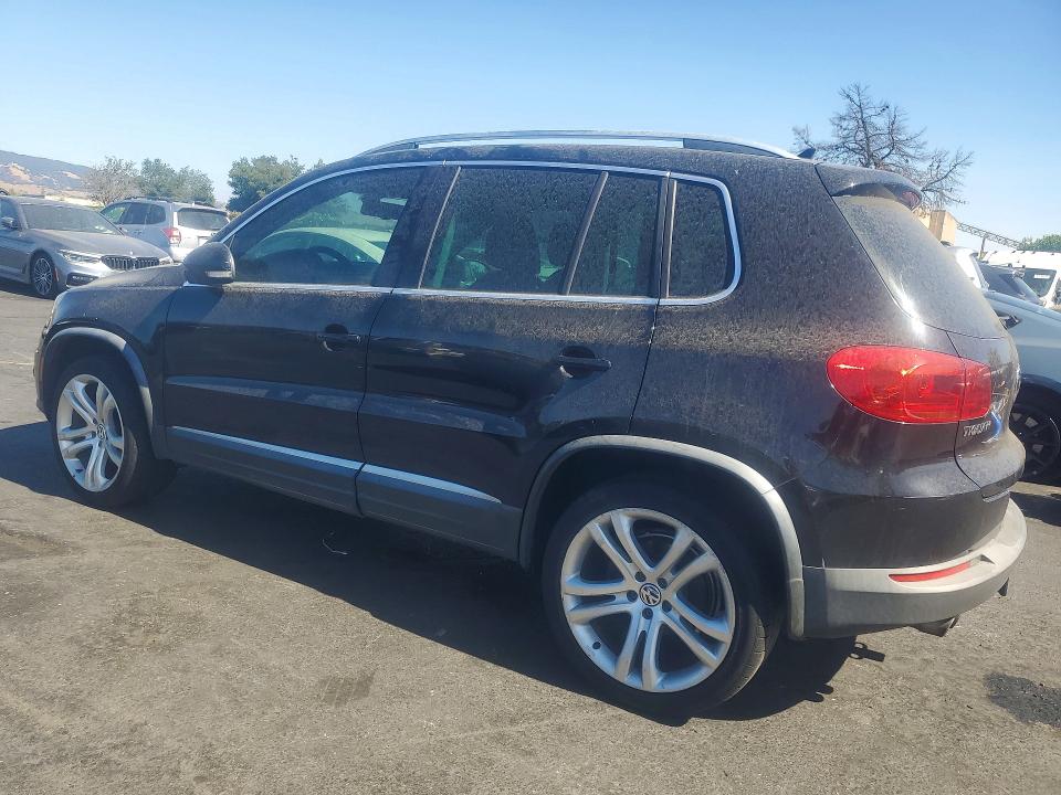 2013 Volkswagen Tiguan მანქანა იყიდება აუქციონზე, vin: WVGAV3AX3DW584461, აუქციონის ნომერი: 67409366
