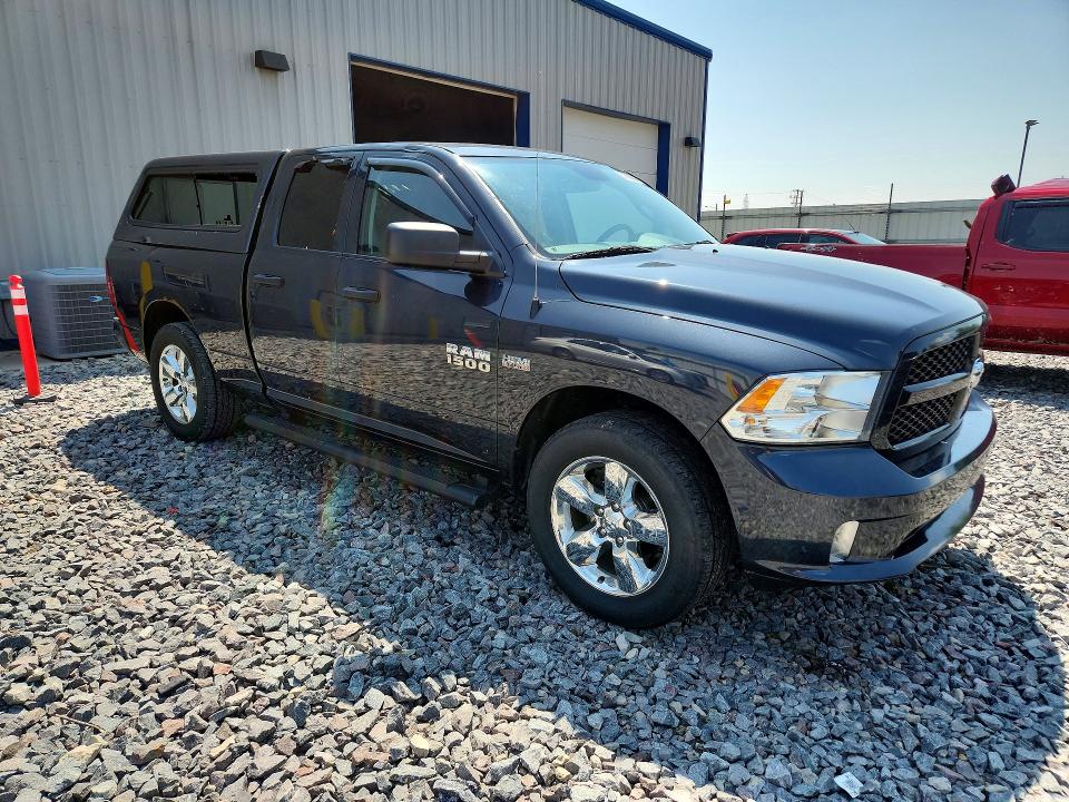 64290926 :رقم المزاد ، 1C6RR7FT0JS343055 vin ، 2018 Ram 1500 مزاد بيع