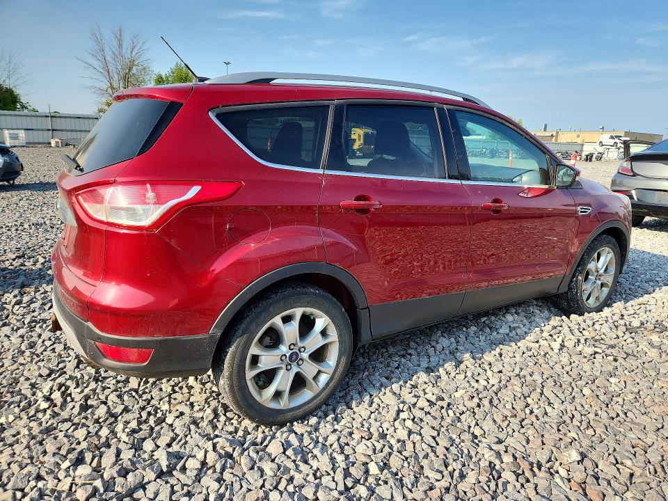 2016 Ford Escape მანქანა იყიდება აუქციონზე, vin: 1FMCU9J96GUA05561, აუქციონის ნომერი: 62983156