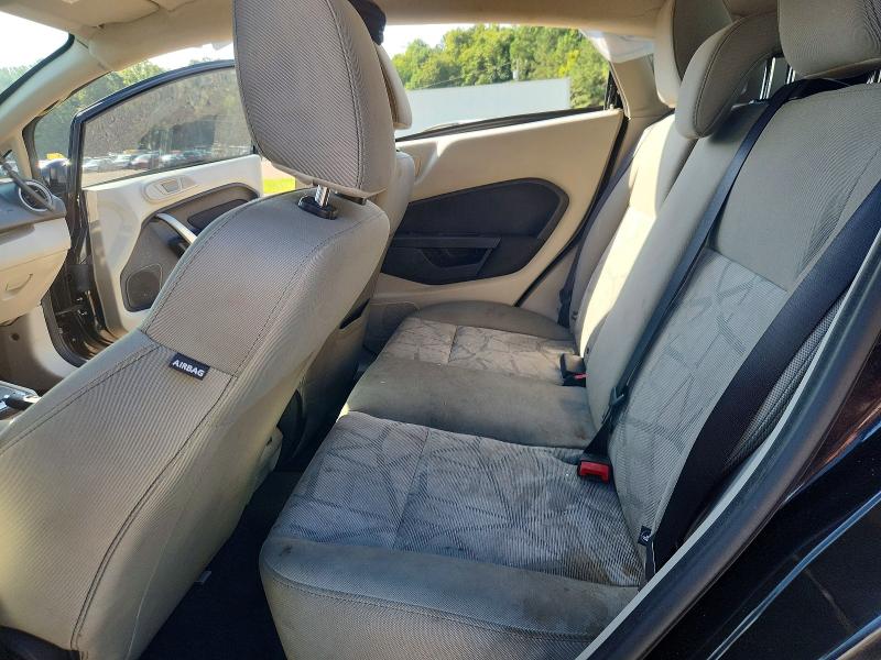 65308356 :رقم المزاد ، 3FADP4EJ1BM113550 vin ، 2011 Ford Fiesta مزاد بيع