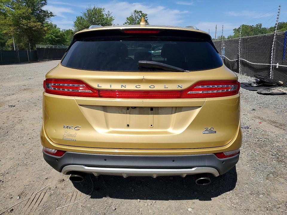 66396526 :رقم المزاد ، 5LMCJ1A97FUJ10941 vin ، 2015 Lincoln Mkc مزاد بيع