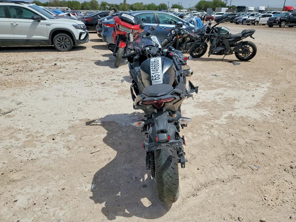 65146606 :رقم المزاد ، ML5EXGH19TDA88354 vin ، 2026 Kawasaki Ex500 مزاد بيع