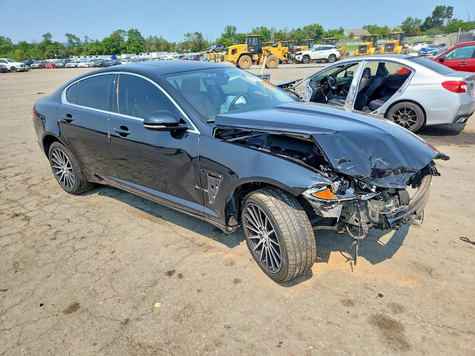 64758076 :رقم المزاد ، SAJWA0HB1CLS60537 vin ، 2012 Jaguar Xf مزاد بيع