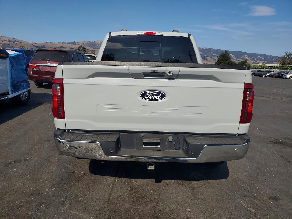 64936186 :رقم المزاد ، 1FTEW3K85RFA18318 vin ، 2024 Ford F150 مزاد بيع