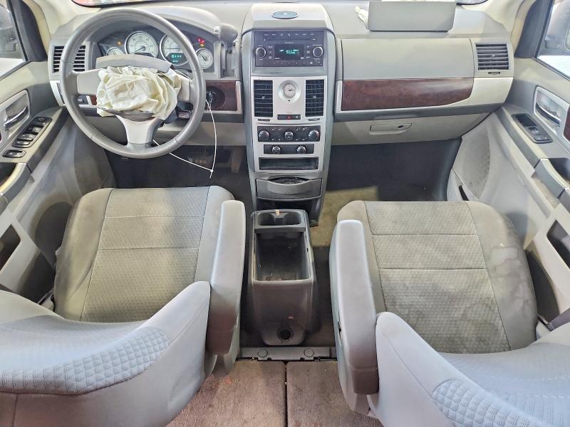 66258166 :رقم المزاد ، 2A4RR5D14AR338645 vin ، 2010 Chrysler Town & Country مزاد بيع