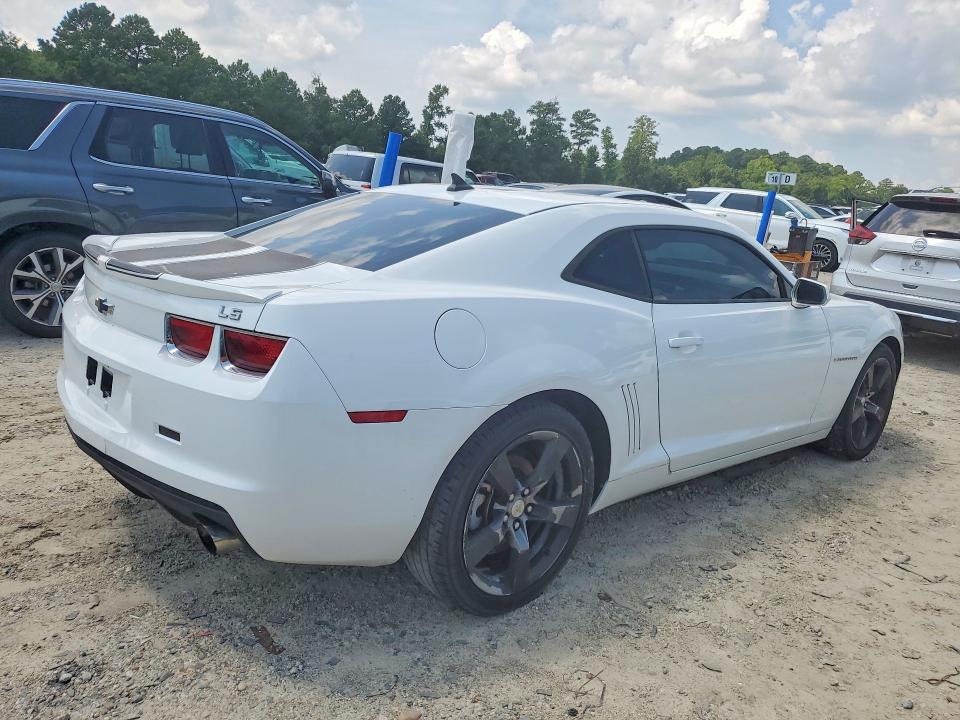 2013 Chevrolet Camaro მანქანა იყიდება აუქციონზე, vin: 2G1FA1E33D9136112, აუქციონის ნომერი: 63782696