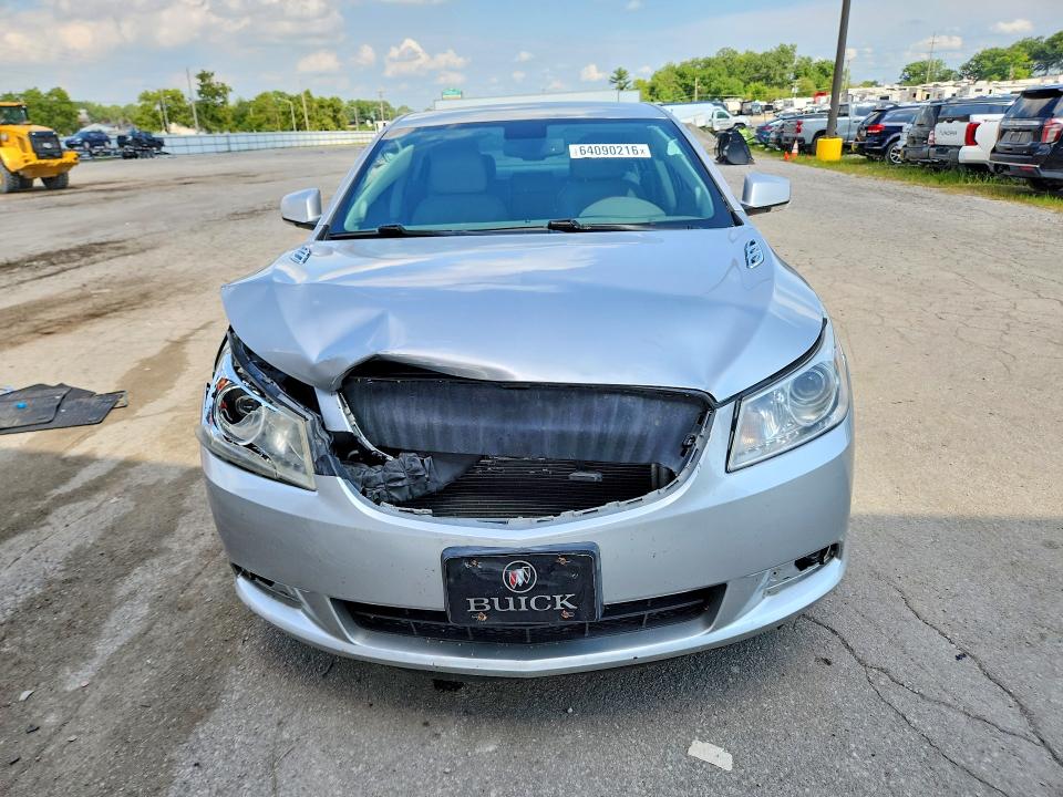 64090216 :رقم المزاد ، 1G4GE5ED9BF184570 vin ، 2011 Buick Lacrosse مزاد بيع