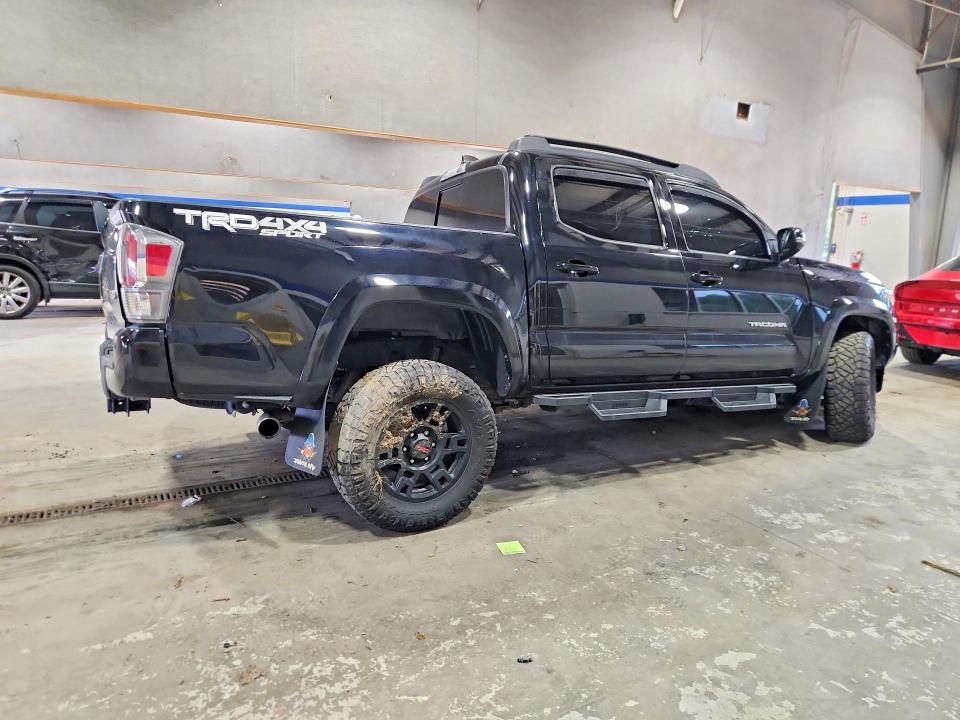 2021 Toyota Tacoma მანქანა იყიდება აუქციონზე, vin: 5TFCZ5AN7MX247393, აუქციონის ნომერი: 63893726