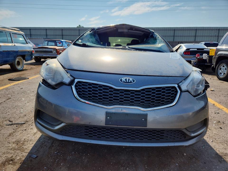 64617816 :رقم المزاد ، KNAFX4A69G5592279 vin ، 2016 Kia Forte مزاد بيع