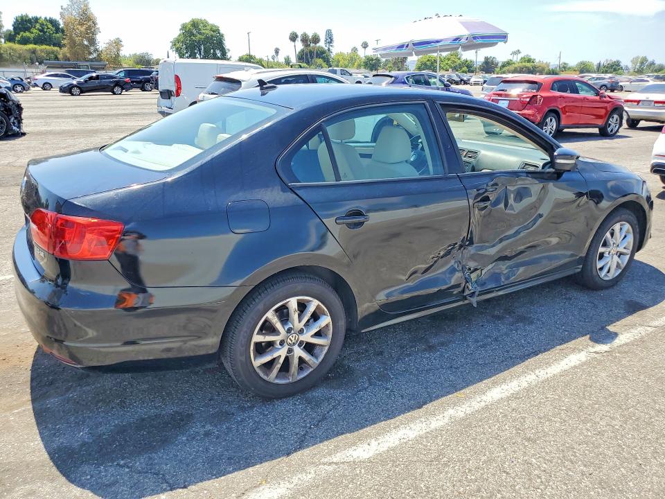 Продажа на аукционе авто 2012 Volkswagen Jetta, vin: 3VWDX7AJ4CM400137, номер лота: 65887466