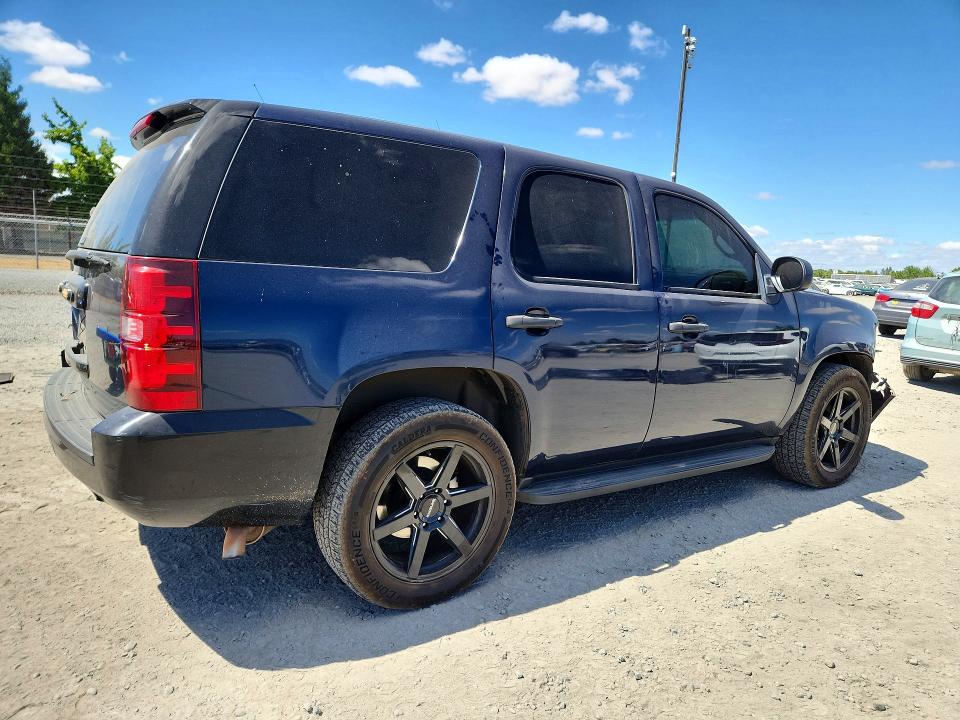 2011 Chevrolet Tahoe მანქანა იყიდება აუქციონზე, vin: 1GNLC2E00BR147336, აუქციონის ნომერი: 64120626