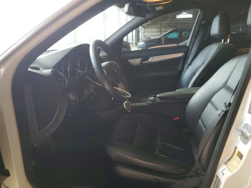 2012 Mercedes-benz C მანქანა იყიდება აუქციონზე, vin: WDDGF4HB4CR203540, აუქციონის ნომერი: 67036256