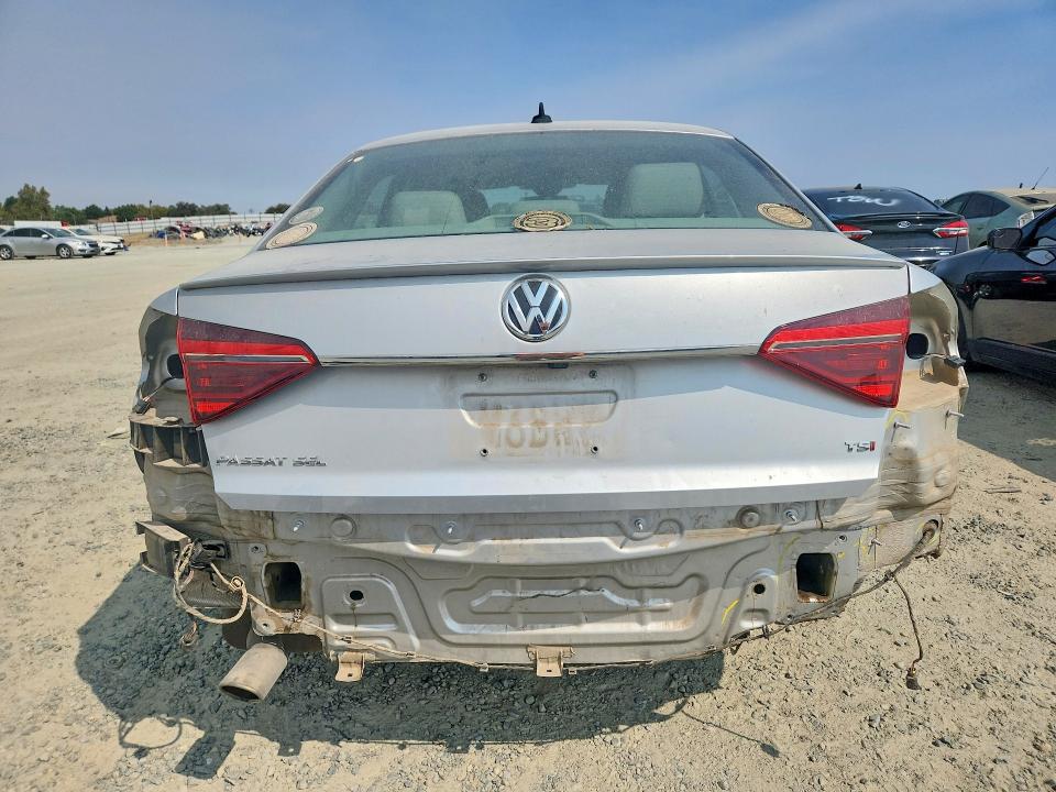 Продажа на аукционе авто 2017 Volkswagen Passat, vin: 1VWCT7A31HC045591, номер лота: 66991646