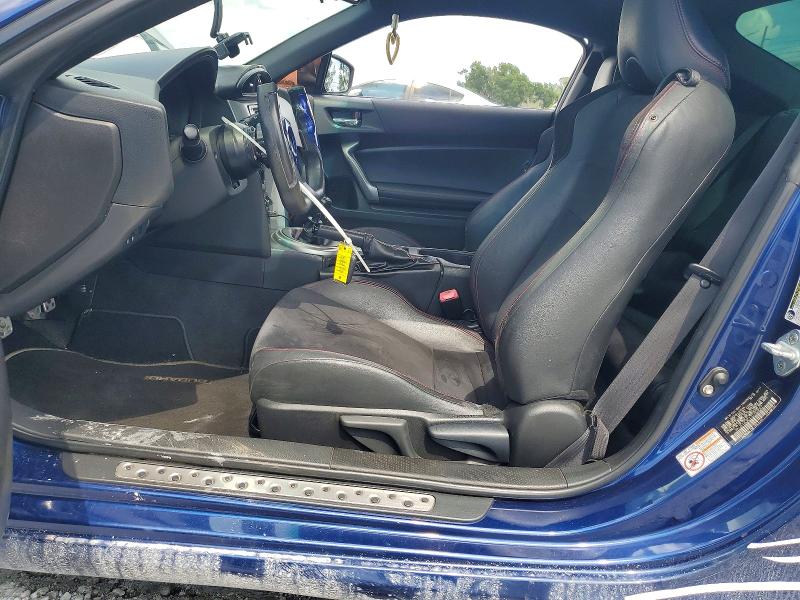 64559826 :رقم المزاد ، JF1ZCAC17D1609567 vin ، 2013 Subaru Brz مزاد بيع