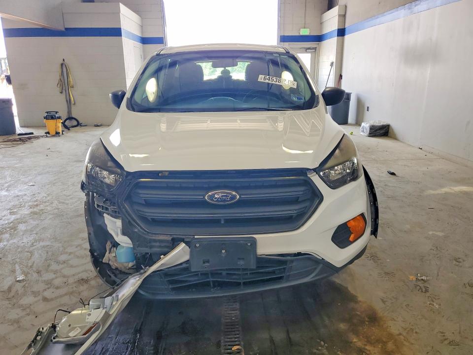 Продажа на аукционе авто 2019 Ford Escape, vin: 1FMCU0F77KUC47030, номер лота: 64538646