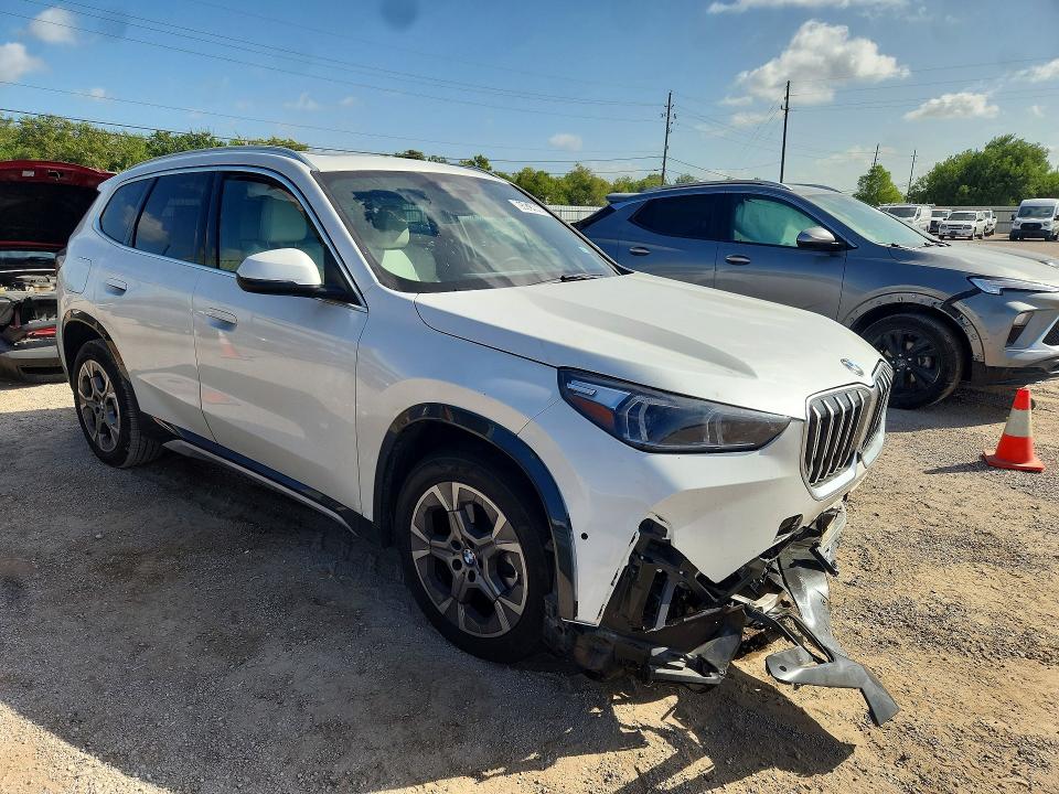 2026 Bmw X1 მანქანა იყიდება აუქციონზე, vin: WBX73EF08T5637884, აუქციონის ნომერი: 65824066