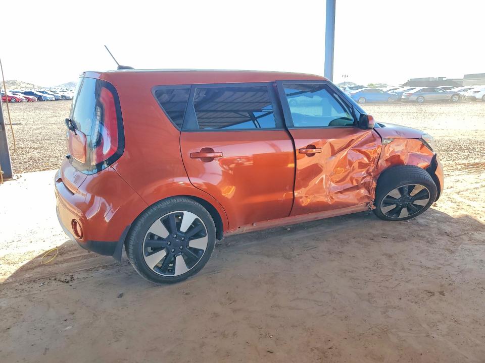 Продажа на аукционе авто 2018 Kia Soul, vin: KNDJP3A58J7578349, номер лота: 65365896