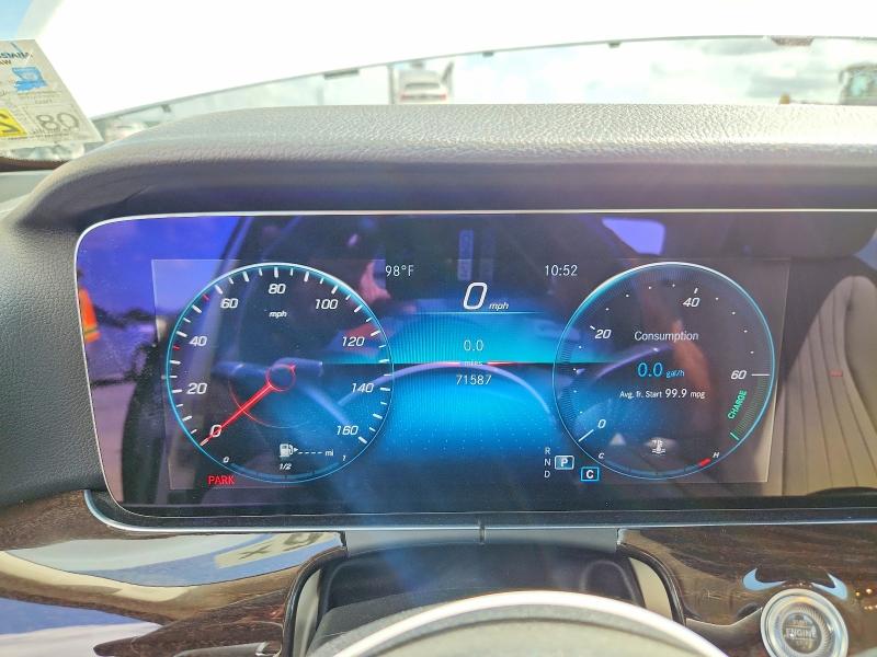 64575526 :رقم المزاد ، W1KZF8DB0MA890800 vin ، 2021 Mercedes-benz E مزاد بيع