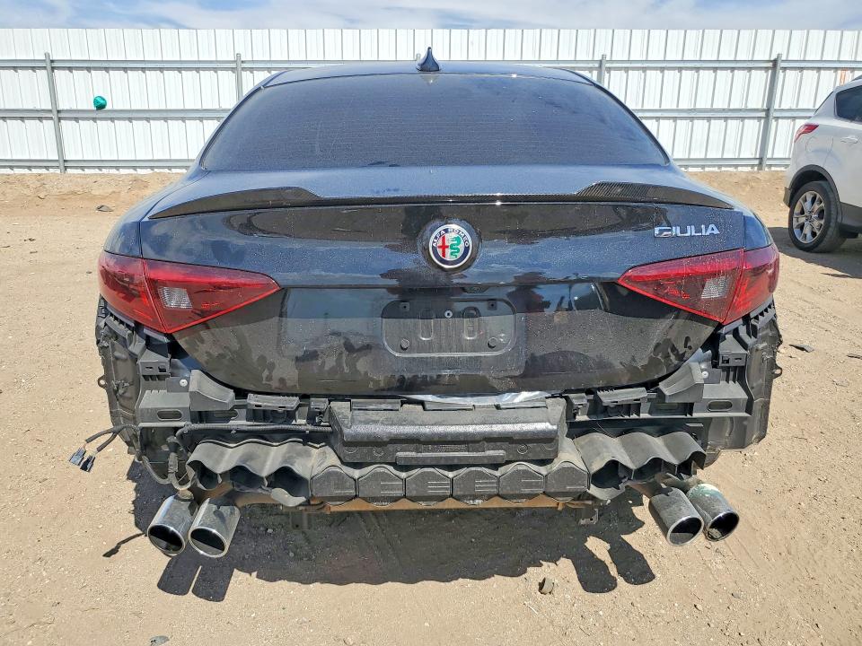 2022 Alfa Romeo Giulia მანქანა იყიდება აუქციონზე, vin: ZARFAMEV8N7655160, აუქციონის ნომერი: 61615846