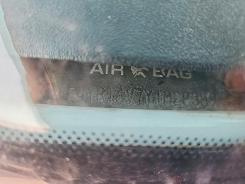 64840716 :رقم المزاد ، 4F4YR16V7YTM28389 vin ، 2000 Mazda B3000 مزاد بيع