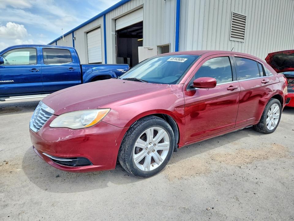 65163686 :رقم المزاد ، 1C3CCBAB8DN669422 vin ، 2013 Chrysler 200 مزاد بيع