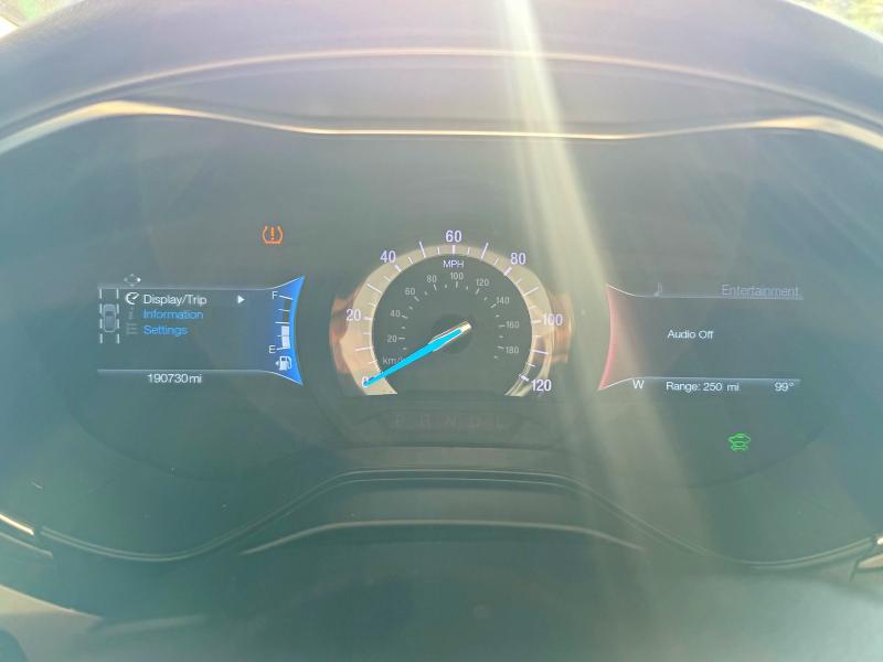 61452766 :رقم المزاد ، 3FA6P0LU4LR217436 vin ، 2020 Ford Fusion مزاد بيع