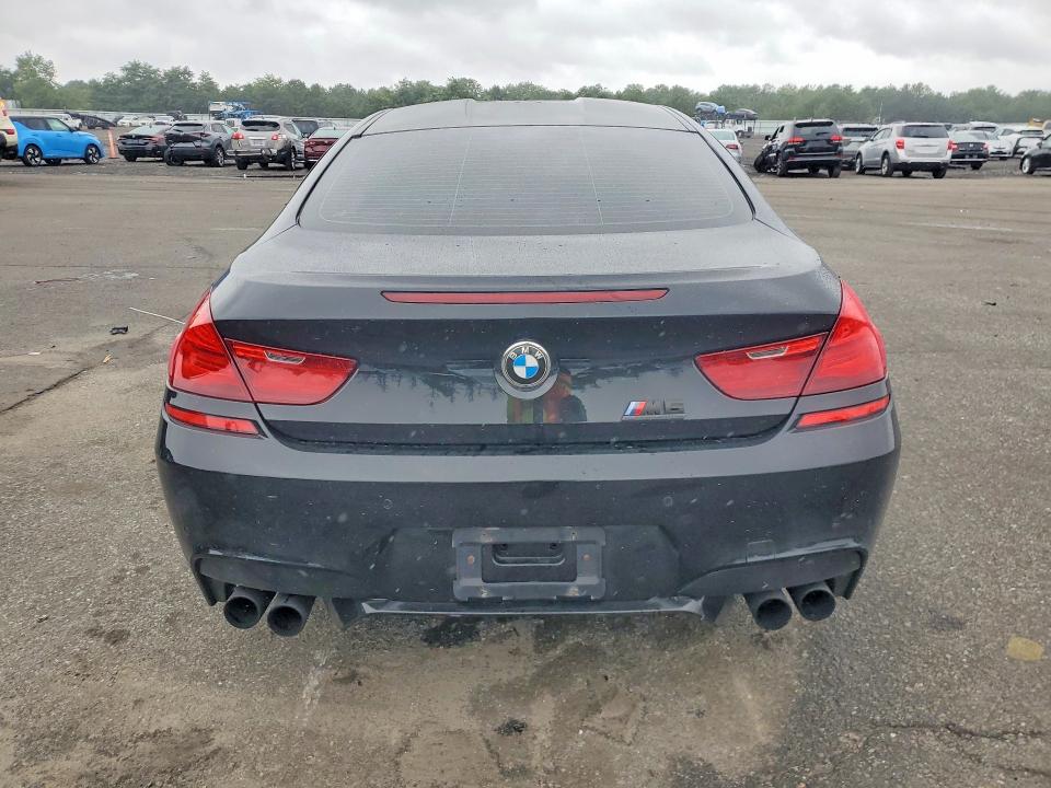 65862156 :رقم المزاد ، WBSLX9C5XFD160689 vin ، 2015 Bmw M6 مزاد بيع