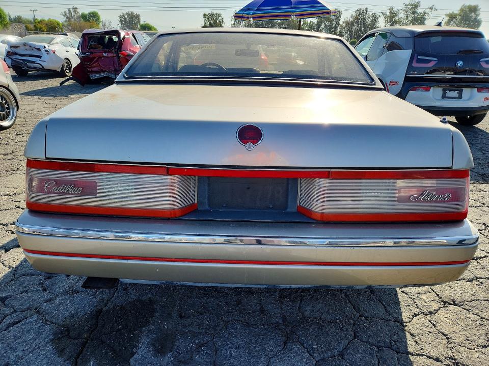 Продажа на аукционе авто 1991 Cadillac Allante, vin: 1G6VS3380MU126122, номер лота: 61646506