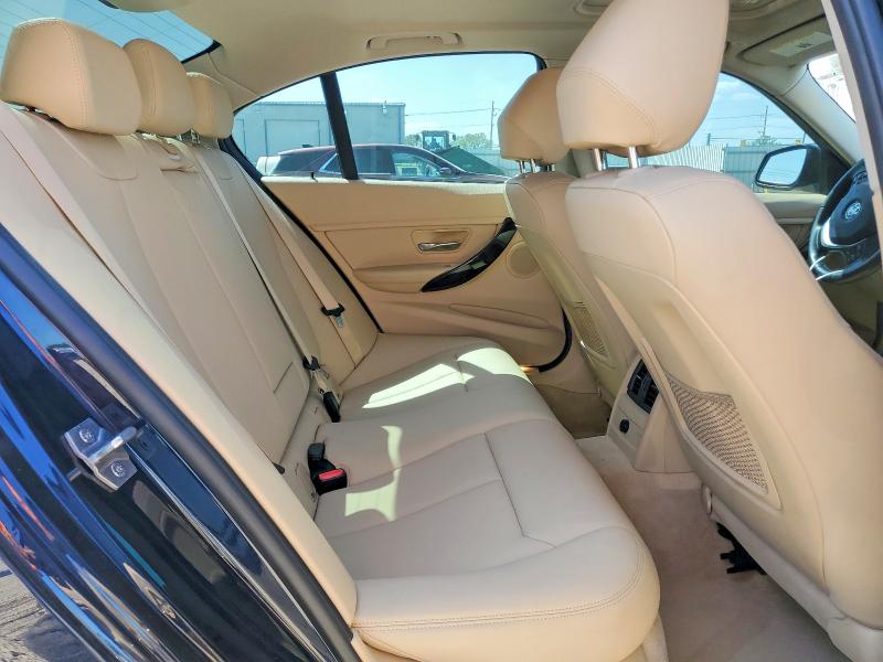 65054006 :رقم المزاد ، WBA3B3G57FNR87067 vin ، 2015 Bmw 328 مزاد بيع