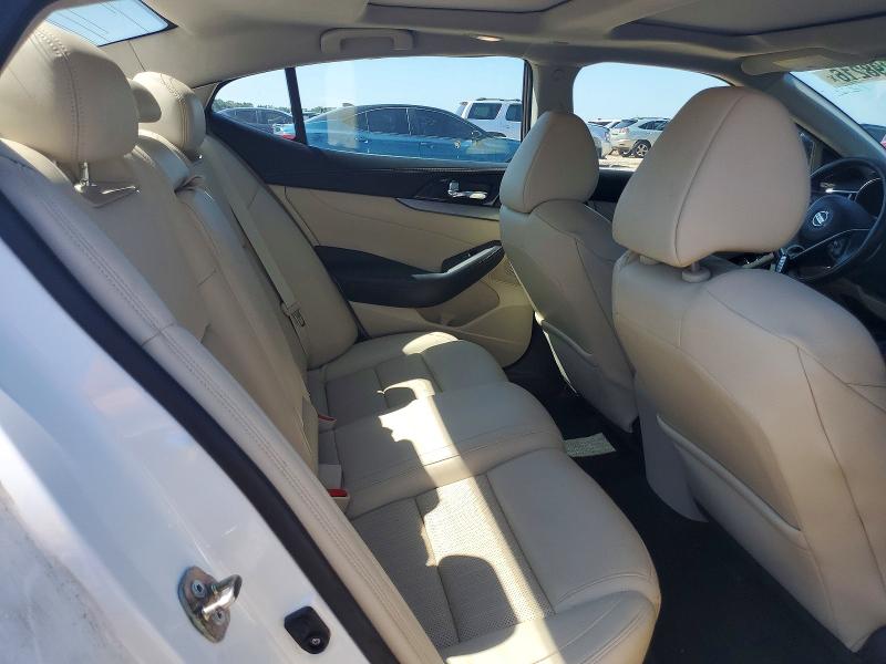 Aukcja sprzedaży 2016 Nissan Maxima, vin: 1N4AA6AP2GC423273, numer aukcji: 62898216