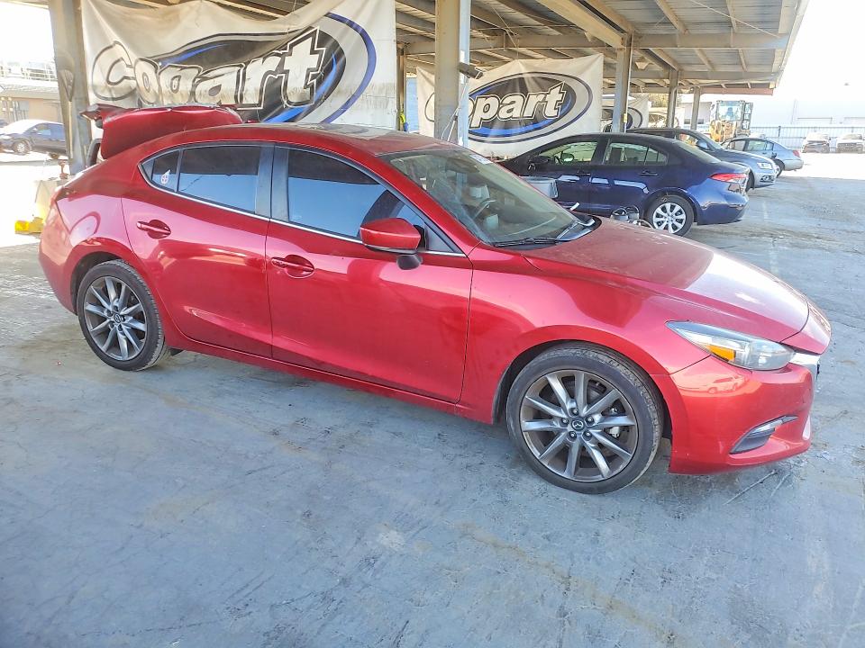 2018 Mazda 3 მანქანა იყიდება აუქციონზე, vin: JM1BN1V32J1156460, აუქციონის ნომერი: 64781856
