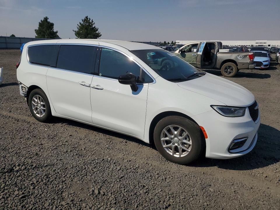 Продаж на аукціоні авто 2026 Chrysler Pacifica, vin: 2C4RC1BG5TR160612, номер лоту: 66748206