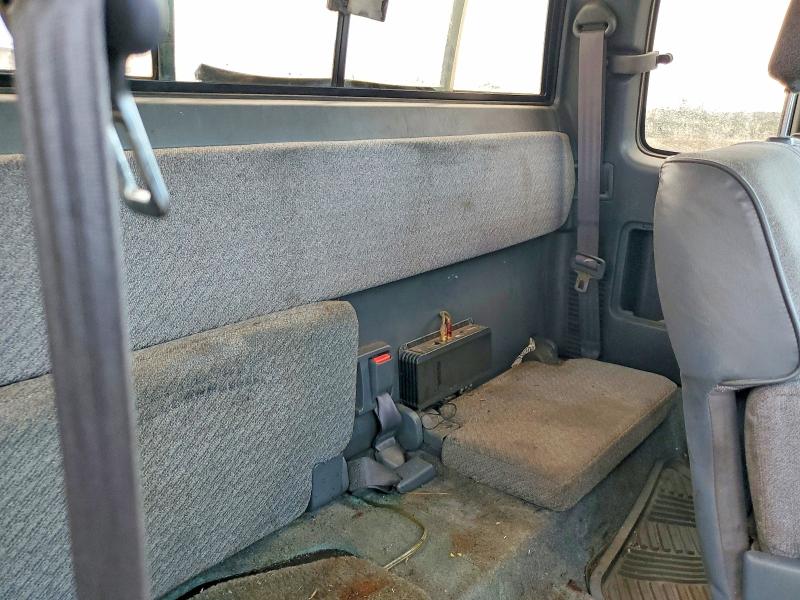 63720906 :رقم المزاد ، 4TAUN53BXSZ053196 vin ، 1995 Toyota Tacoma مزاد بيع