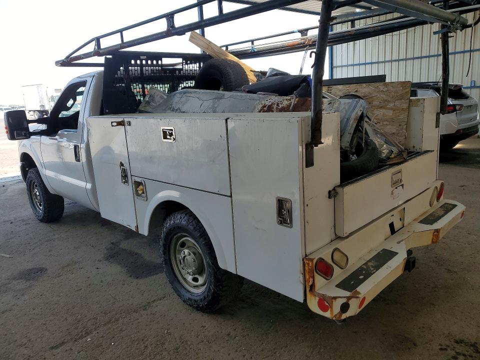 63718746 :رقم المزاد ، 1FDBF2B69GEC85133 vin ، 2016 Ford F250 مزاد بيع