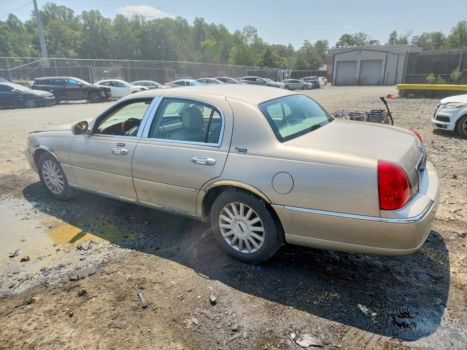 Продаж на аукціоні авто 2005 Lincoln Town Car, vin: 1LNHM82W25Y670645, номер лоту: 65209956