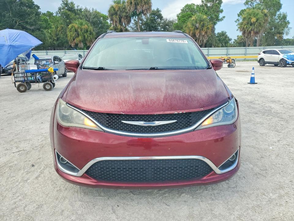 65876776 :رقم المزاد ، 2C4RC1BG6HR534068 vin ، 2017 Chrysler Pacifica مزاد بيع