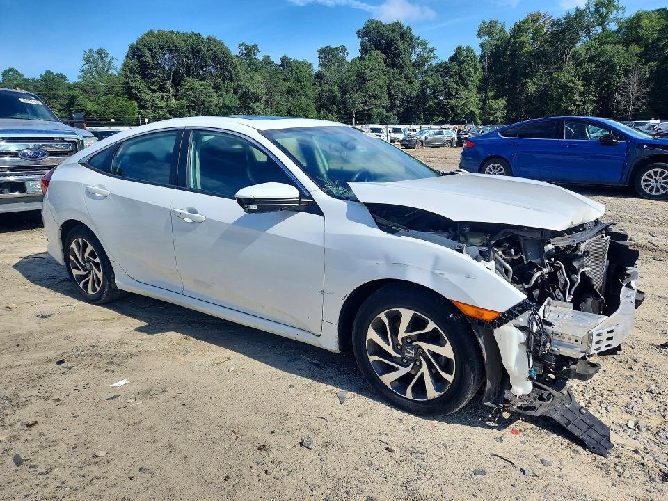 65867466 :رقم المزاد ، 19XFC2F72GE249242 vin ، 2016 Honda Civic مزاد بيع
