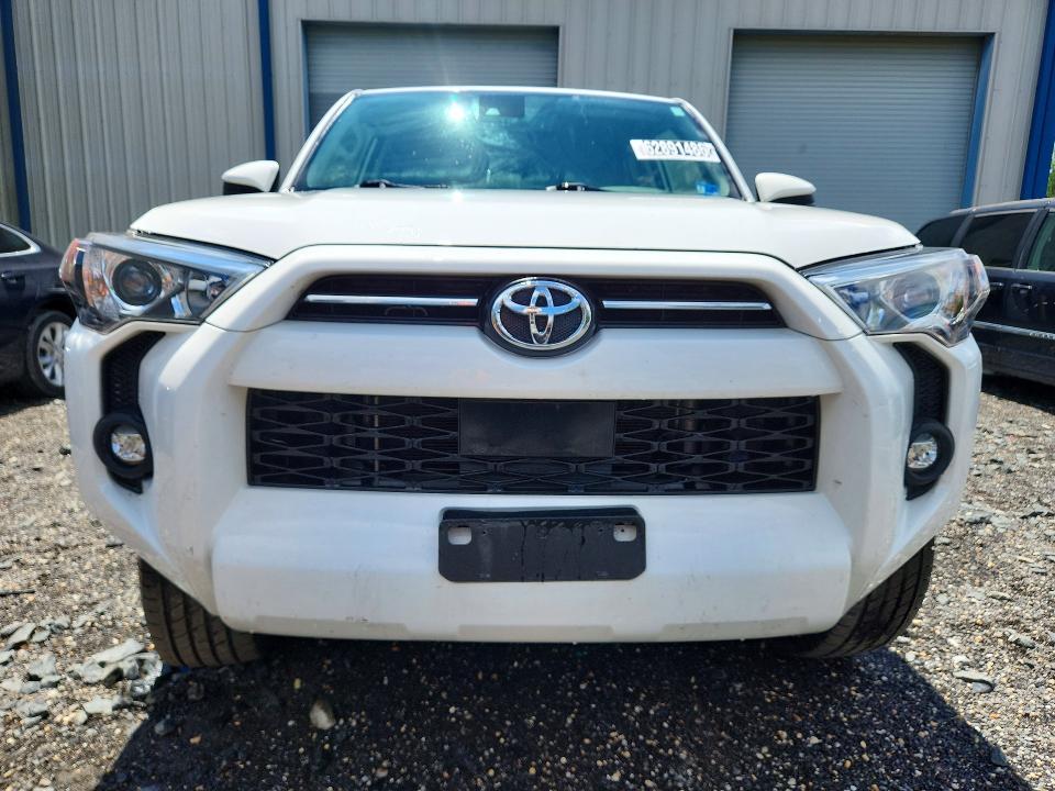 2022 Toyota 4runner მანქანა იყიდება აუქციონზე, vin: JTEMU5JR9N6050413, აუქციონის ნომერი: 62891486