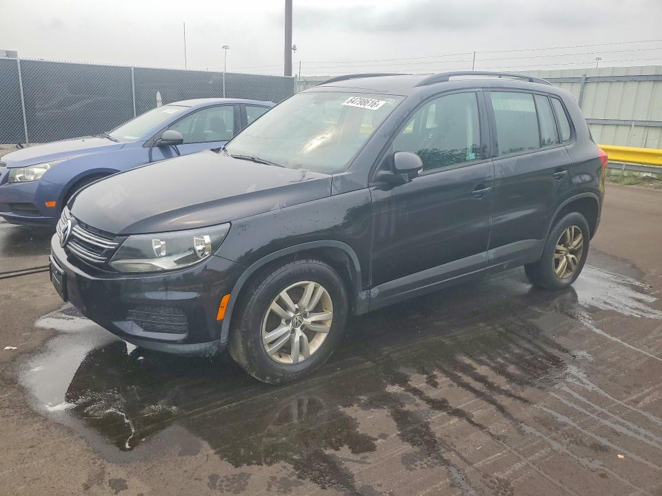 Auction sale of the 2017 Volkswagen Tiguan, vin: WVGBV7AX5HK000134, lot number: 64798616