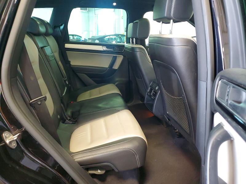 Aukcja sprzedaży 2017 Volkswagen Touareg, vin: WVGRF7BPXHD001438, numer aukcji: 64147996