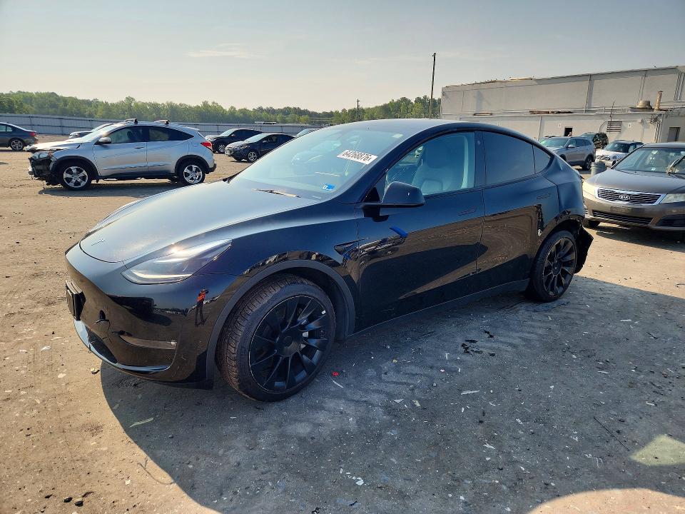 Продаж на аукціоні авто 2023 Tesla Model Y, vin: 7SAYGAEE5PF696829, номер лоту: 64268876
