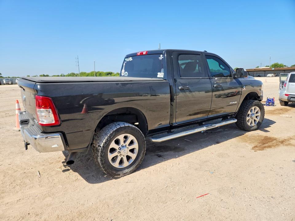 66026966 :رقم المزاد ، 3C6UR5DL2NG319189 vin ، 2022 Ram 2500 مزاد بيع