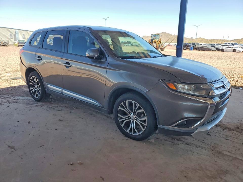 2017 Mitsubishi Outlander მანქანა იყიდება აუქციონზე, vin: JA4AD3A39HZ039464, აუქციონის ნომერი: 64481326