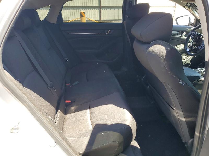 2018 Honda Accord მანქანა იყიდება აუქციონზე, vin: 1HGCV1F17JA084934, აუქციონის ნომერი: 63687486