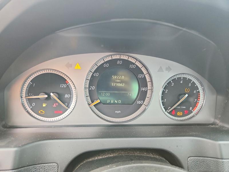63511716 :رقم المزاد ، WDDGF81X98F103486 vin ، 2008 Mercedes-benz C مزاد بيع