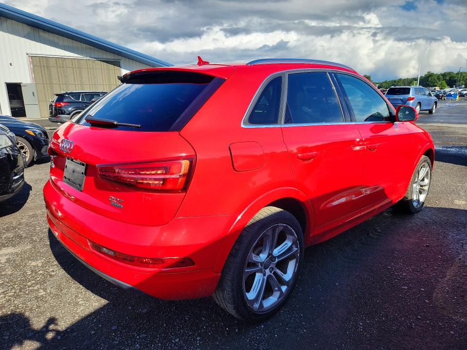 Продажа на аукционе авто 2017 Audi Q3, vin: WA1JCCFS2HR009841, номер лота: 63884436