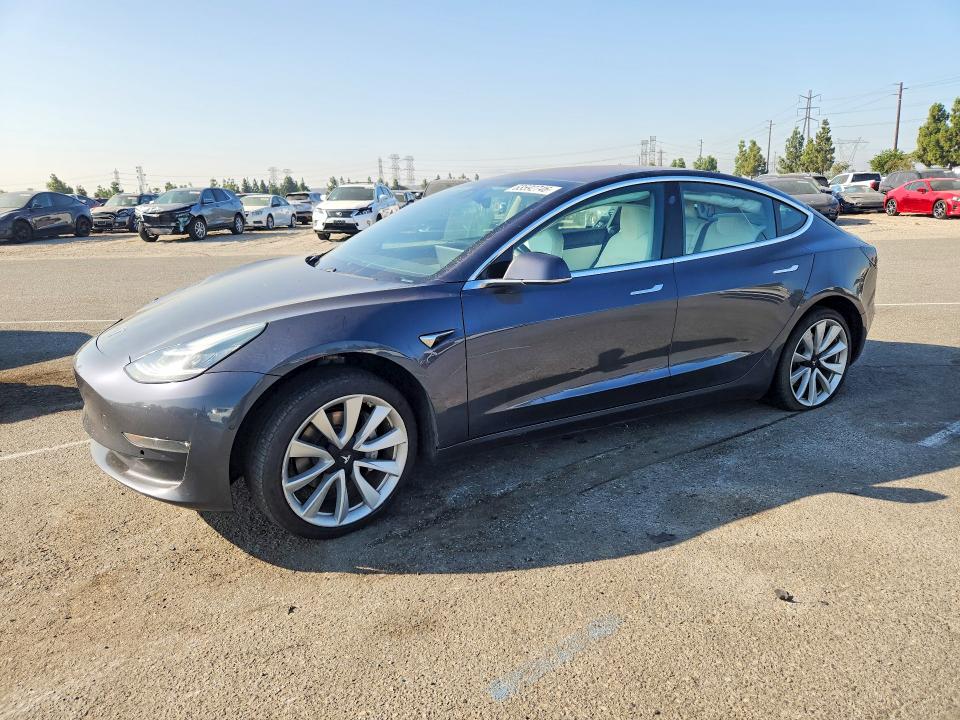 Продаж на аукціоні авто 2018 Tesla Model 3, vin: 5YJ3E1EA6JF171327, номер лоту: 63592746