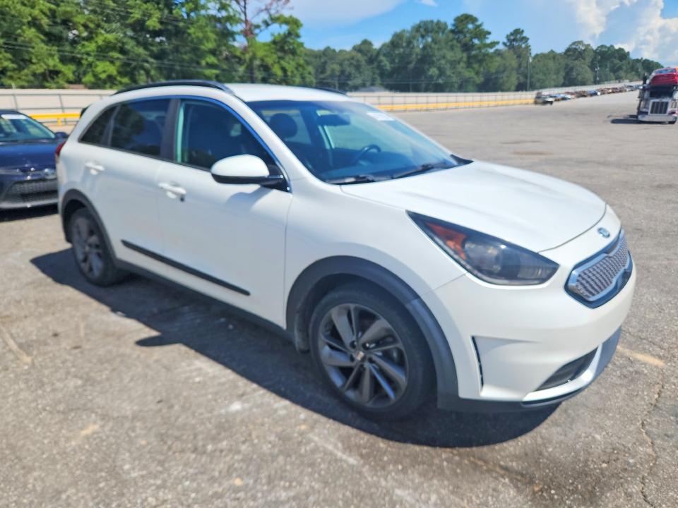 Продажа на аукционе авто 2017 Kia Niro, vin: KNDCC3LC8H5065513, номер лота: 64768236